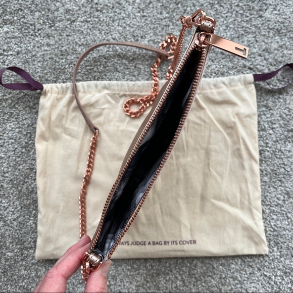 Ted Baker Becky Crosshatch Leather Across Body Bag Like New - Picture 8 of 11